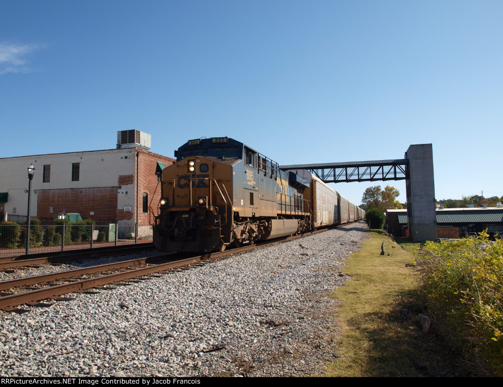 CSX 895